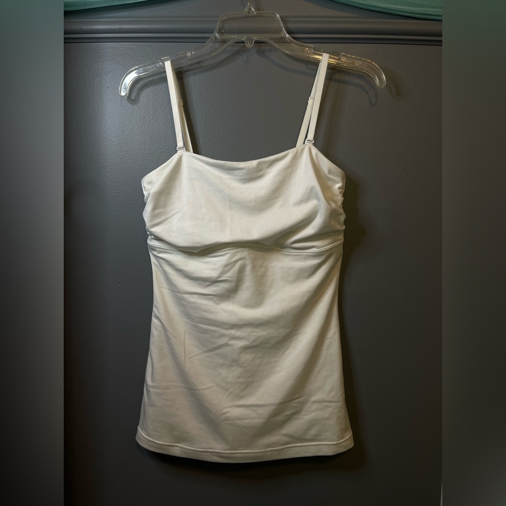 Maidenform Women’s tankini shapewear/body shaper. White  - size XL